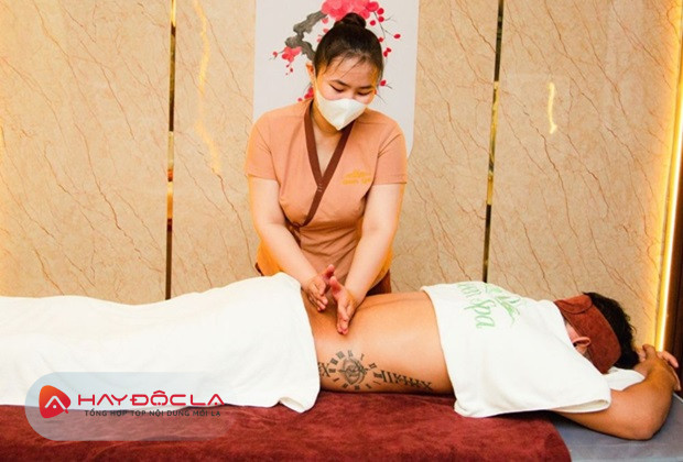 massage trị liệu Queen Spa