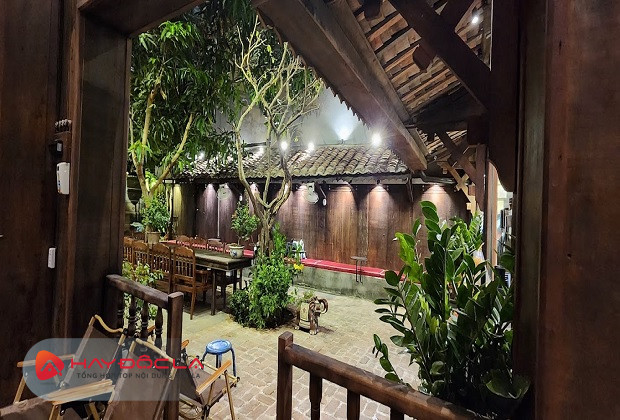 quán cafe sân vườn quận 1 - Cà Phê Trứng 3T trần khánh dư