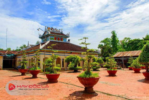 Đền Thờ Mai An Tiêm địa điểm du lịch Thanh Hóa nổi tiếng